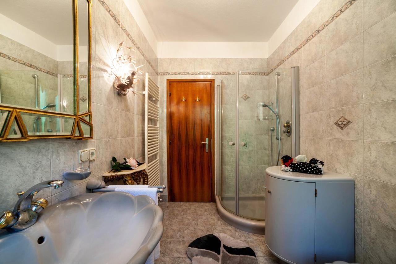 Villa Coris Ferienwohnung Magnolia Meran Zewnętrze zdjęcie